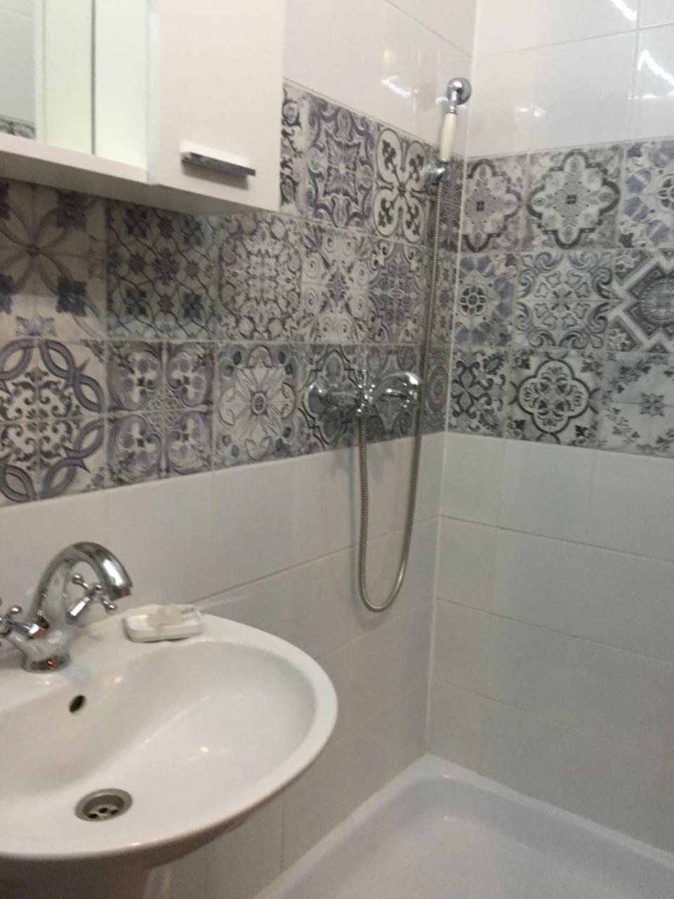 Boba'S House Apartman Sutivan Kültér fotó