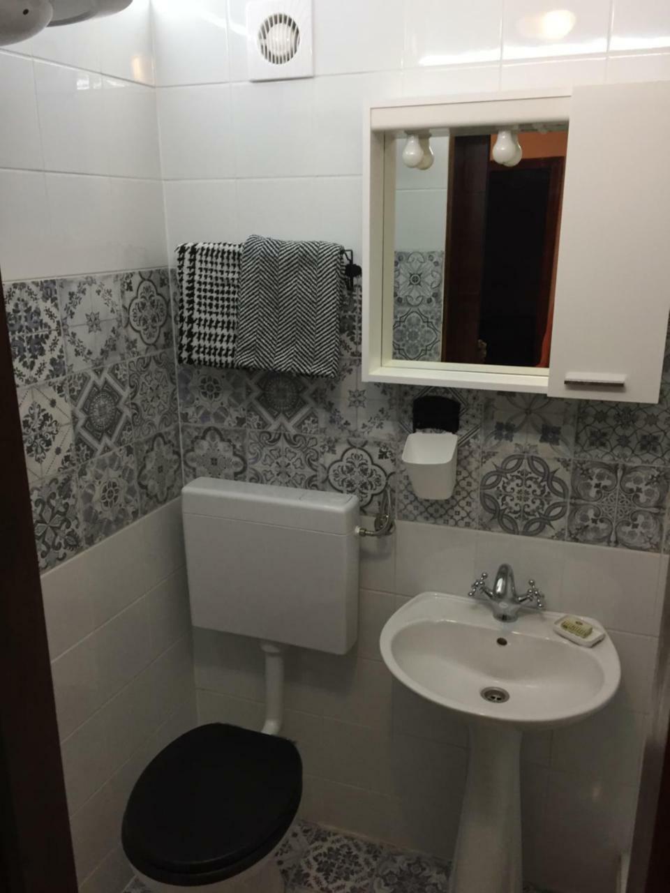 Boba'S House Apartman Sutivan Kültér fotó