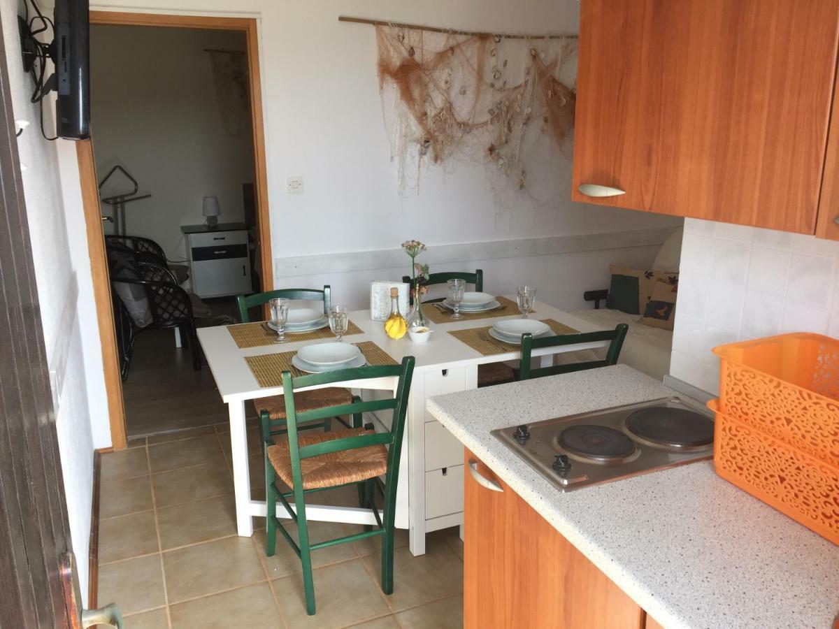 Boba'S House Apartman Sutivan Kültér fotó